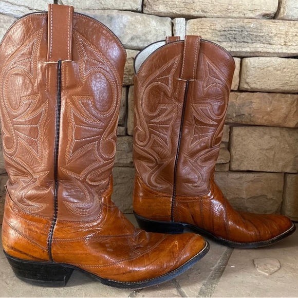 Cowboy Boots - Picture 3 of 12